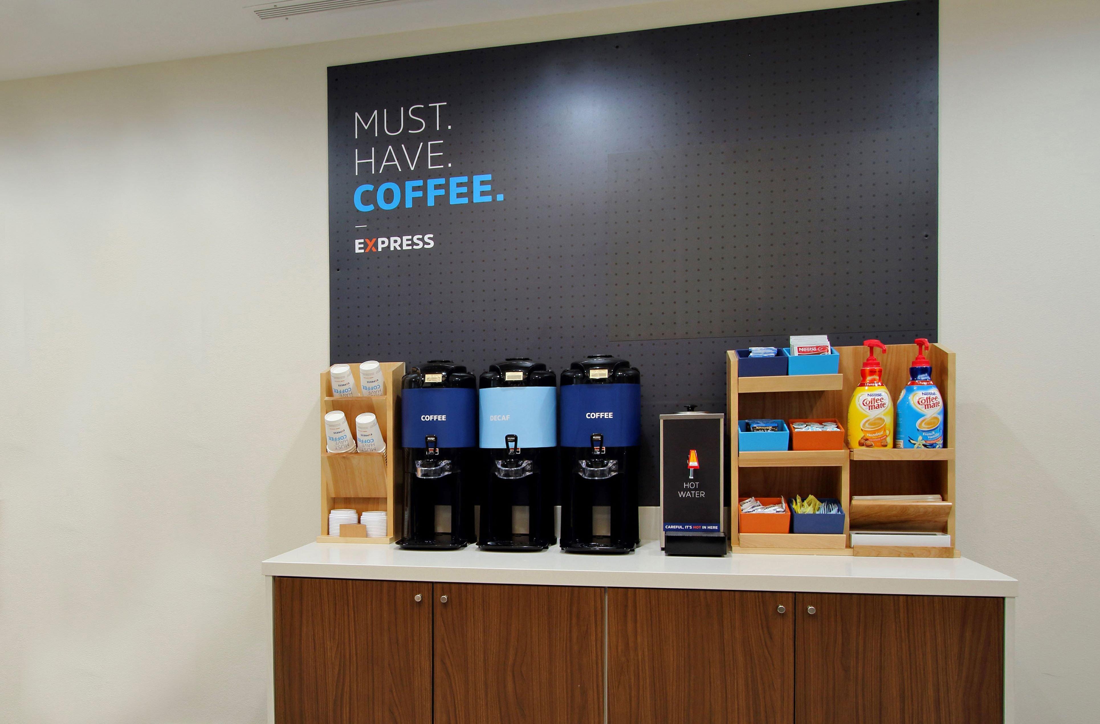 Holiday Inn Express Forest City By Ihg Экстерьер фото